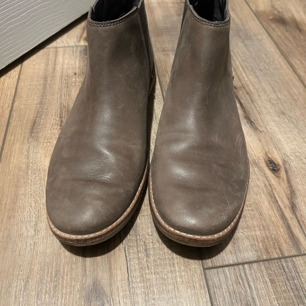 Women’s Sperry Leather Ankle Boots